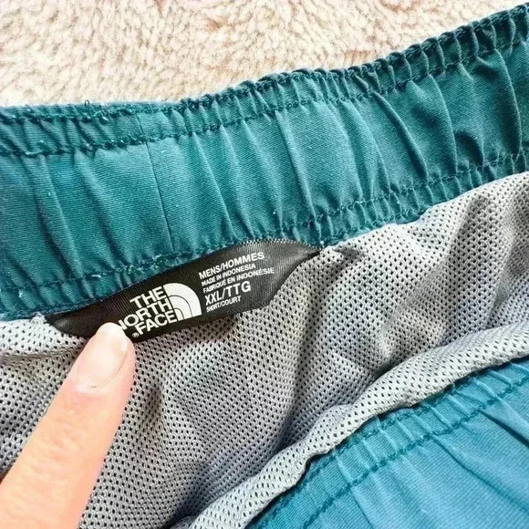 Men’s The North Face Class V Belted Short - size XXL - Picture 3 of 4